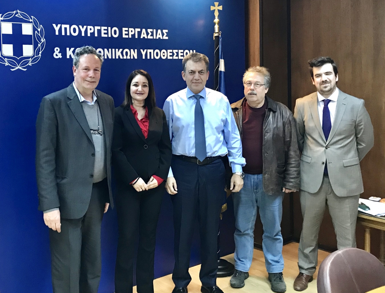 ΕΝΩΣΗ ΙΔΙΟΚΤΗΤΩΝ ΕΠΑΡΧΙΑΚΟΥ ΤΥΠΟΥ – Συνάντηση εκπροσώπων ΕΙΕΤ και ΣΗΠΕ στον υπουργό Εργασίας Γ. Βρούτση.