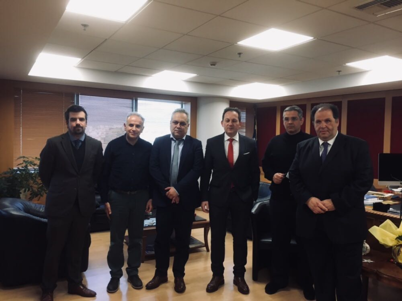 ΕΝΩΣΗ ΙΔΙΟΚΤΗΤΩΝ ΕΠΑΡΧΙΑΚΟΥ ΤΥΠΟΥ – ΣΥΝΑΝΤΗΣΗ ΕΚΠΡΟΣΩΠΩΝ ΤΟΥ Δ.Σ ΤΗΣ Ε.Ι.Ε.Τ ΜΕ ΤΟΝ ΥΦΥΠΟΥΡΓΟ ΣΤΕΛΙΟ ΠΕΤΣΑ ΕΝΩΣΗ ΙΔΙΟΚΤΗΤΩΝ ΕΠΑΡΧΙΑΚΟΥ ΤΥΠΟΥ – ΣΥΝΑΝΤΗΣΗ ΕΚΠΡΟΣΩΠΩΝ ΤΟΥ Δ.Σ ΤΗΣ Ε.Ι.Ε.Τ ΜΕ ΤΟΝ ΥΦΥΠΟΥΡΓΟ ΣΤΕΛΙΟ ΠΕΤΣΑ